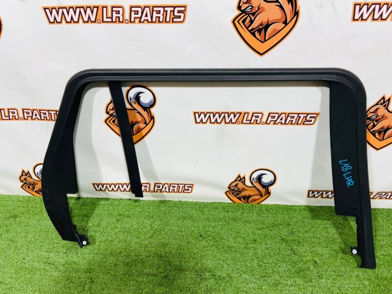 LR178751 Molding of the rear left door window frame Range Rover L460 (2023-) Used cost  € in stock 1 pcs.