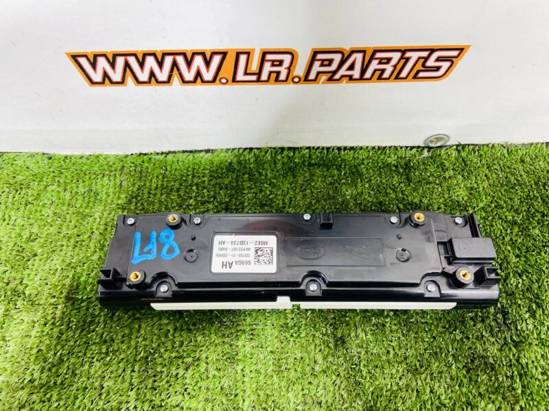 LR180122 Control Panel of the Range Rover Sport L461 (2023-) Air Conditioner Used cost  € in stock 1 pcs.