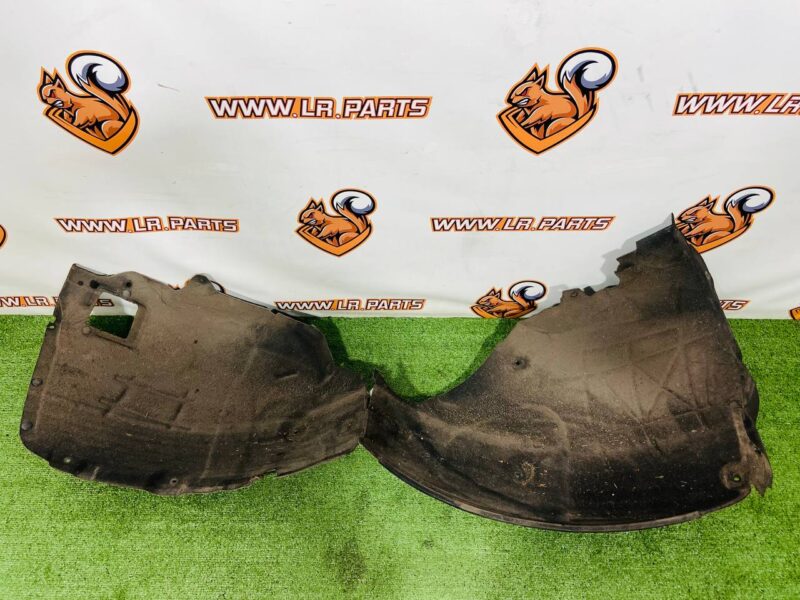 LR186545 Right Front Fender Liner Range Rover L460 (2023-) Used cost  € in stock 1 pcs.