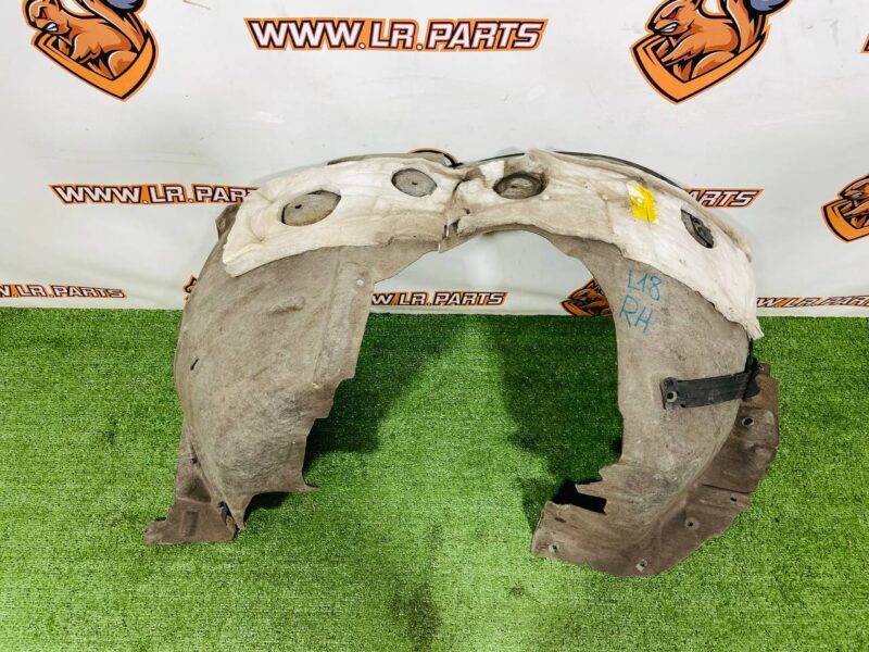 LR186545 Right Front Fender Liner Range Rover L460 (2023-) Used cost  € in stock 1 pcs.