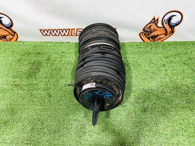 LR188838 Air suspension rear right cushion for Range Rover L460 (2023-) Used cost  € in stock 1 pcs.