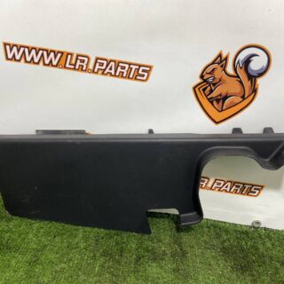 LR151384 Right side luggage compartment trim panel for Range Rover L460 (2023-) Used cost  € in stock 1 pcs.
