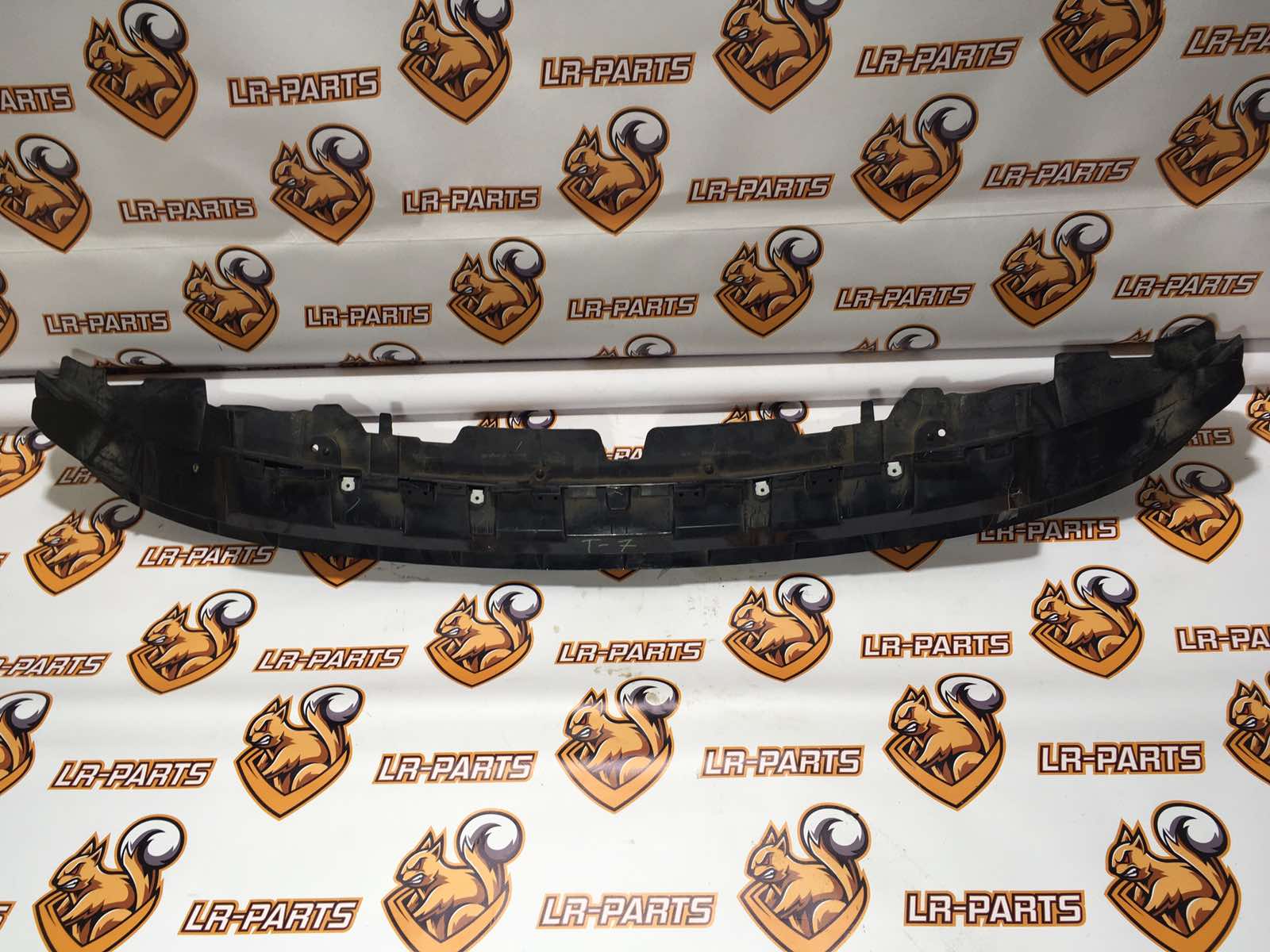 LR083117 Front bumper mounting bracket Land Rover Discovery 5 L462 (2017-) used - Image 28