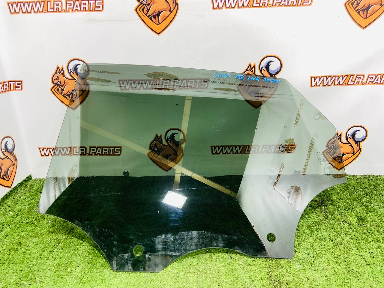 J9C2850 Tinted rear left door glass for Jaguar E-Pace X540 (2017-) used cost € in stock 1 pcs.