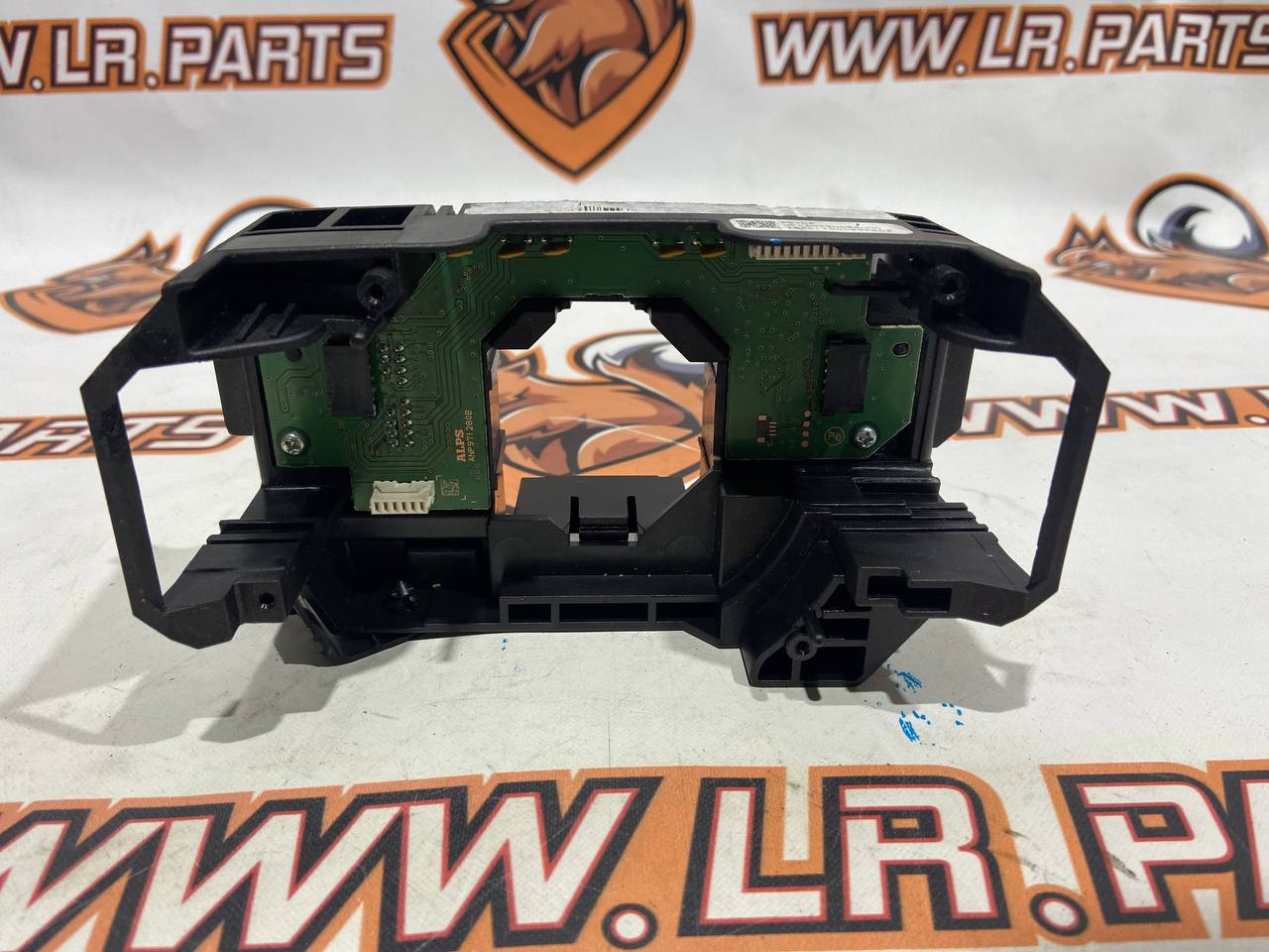 LR042312 Steering wheel switch board Range Rover Sport L494 (2014-2022) Used - Image 22