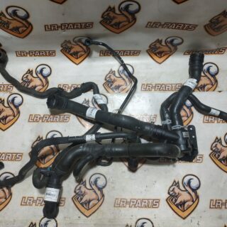 LR062080 Radiator nozzle lower 3.0 Range Rover Sport L494 (2014-2022) Used cost 60 € in stock 1 pcs.