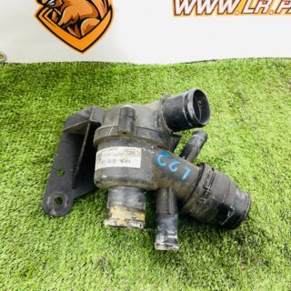 LR082871 Thermostat assembly with nozzles Range Rover Sport L494 (2014-2022) Used cost 95 € in stock 1 pcs.