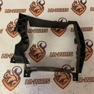 LR124850 Intercooler radiator diffuser right rear RANGE ROVER SPORT L494 13- Used cost 40 € in stock 1 pcs.