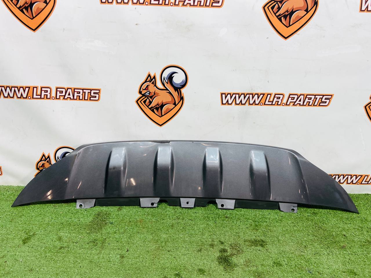 LR133276 Tow Hook Cover 2019- Land Rover Discovery Sport L550 (2015-) Used cost 100 € in stock 1 pcs.