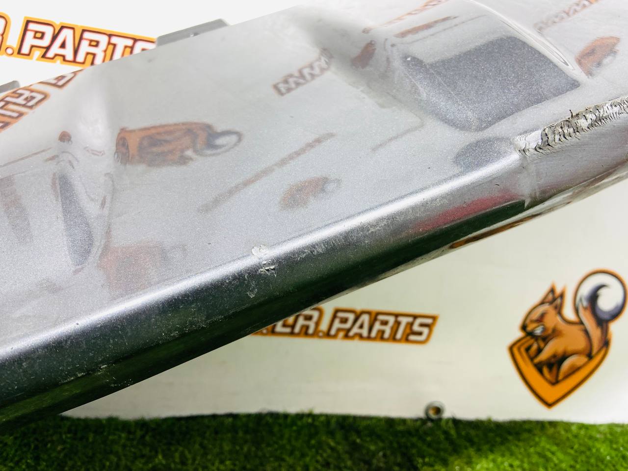 LR133276 Tow Hook Cover 2019- Land Rover Discovery Sport L550 (2015-) Used cost 100 € in stock 1 pcs.