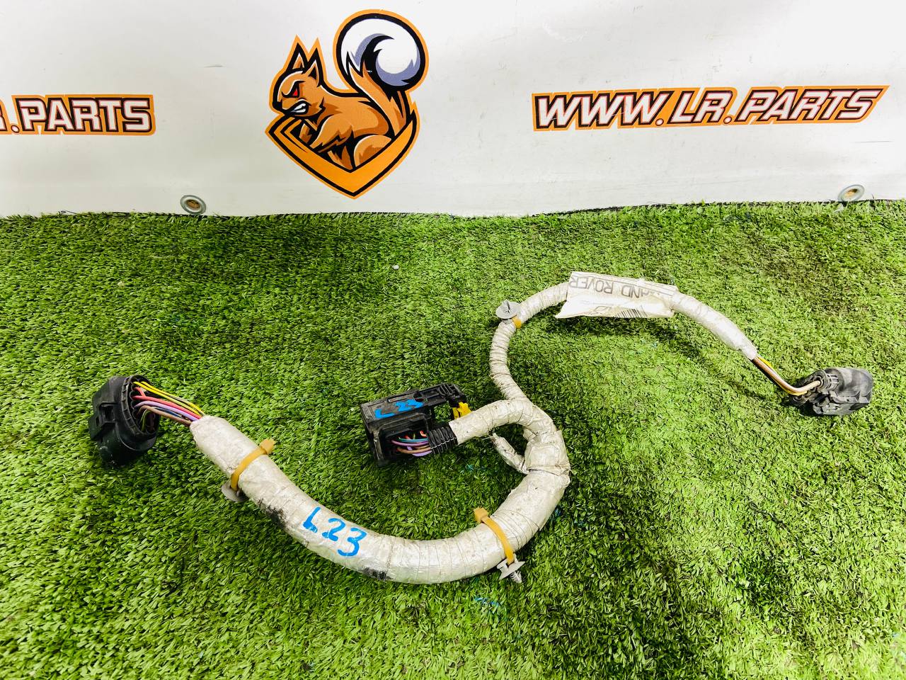 LR137026 Power transmission wiring for Land Rover Discovery Sport L550 (2015-) Used cost 50 € in stock 1 pcs.