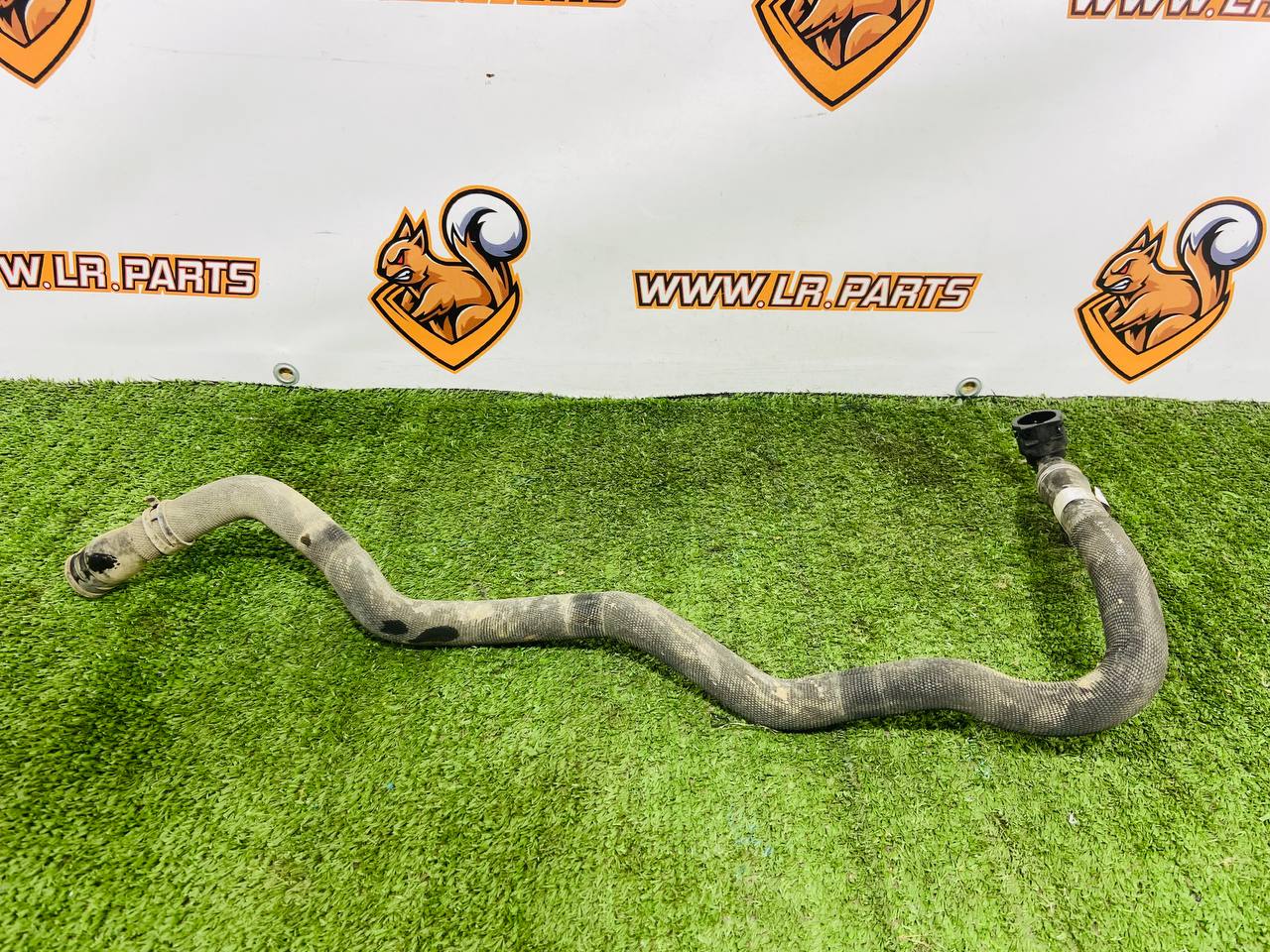 LR139405 Cooling pipe Range Rover Sport L494 (2014-2022) used cost 80 € in stock 1 pcs.