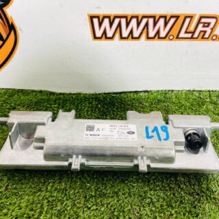 LR165685 Front camera under the windshield for Land Rover Discovery 5 L462 (2017-) used cost  € in stock 1 pcs.
