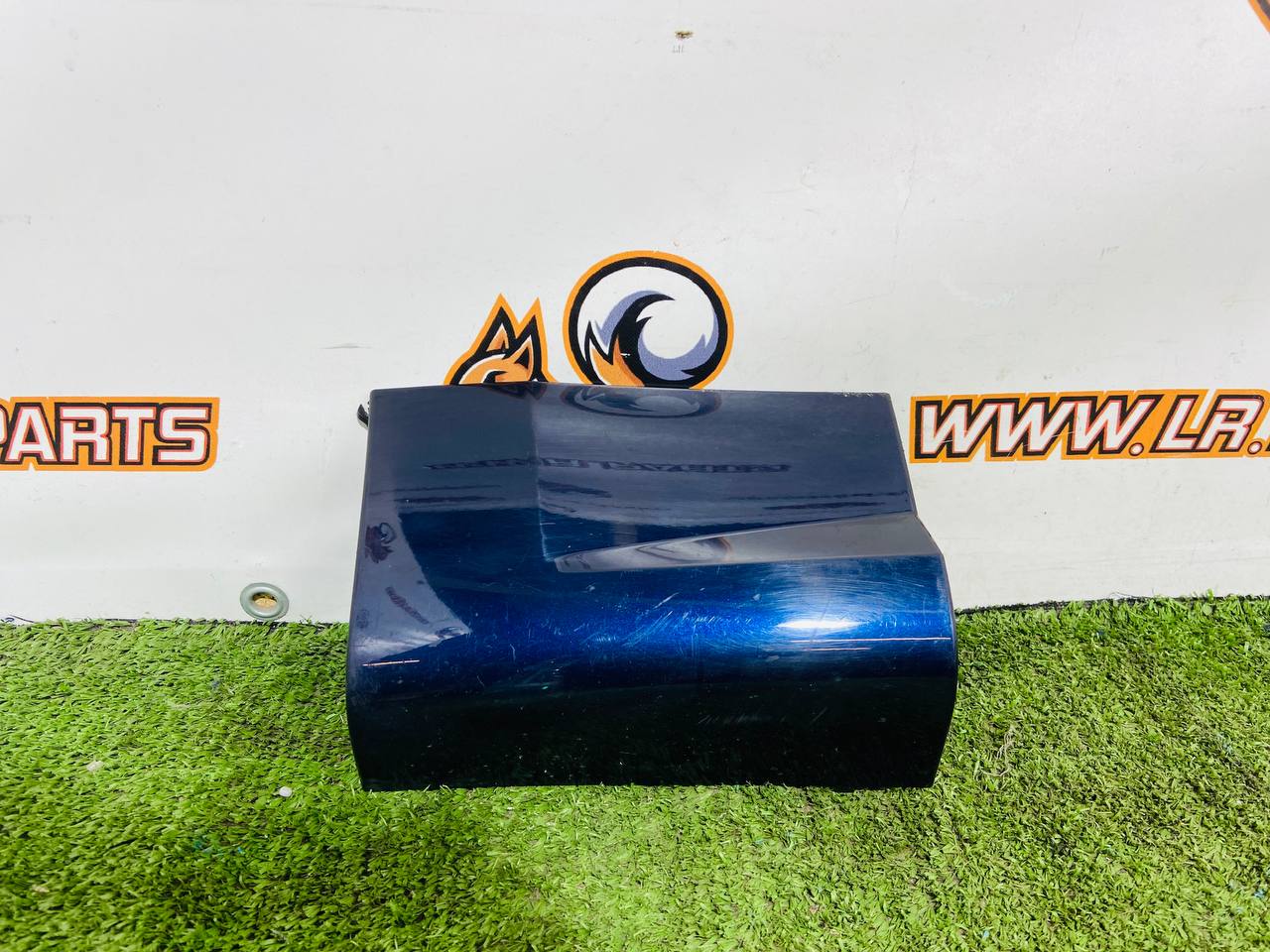 LR168695 Lower left wing molding Range Rover Sport L461 (2023-) Used cost € in stock 2 pcs.