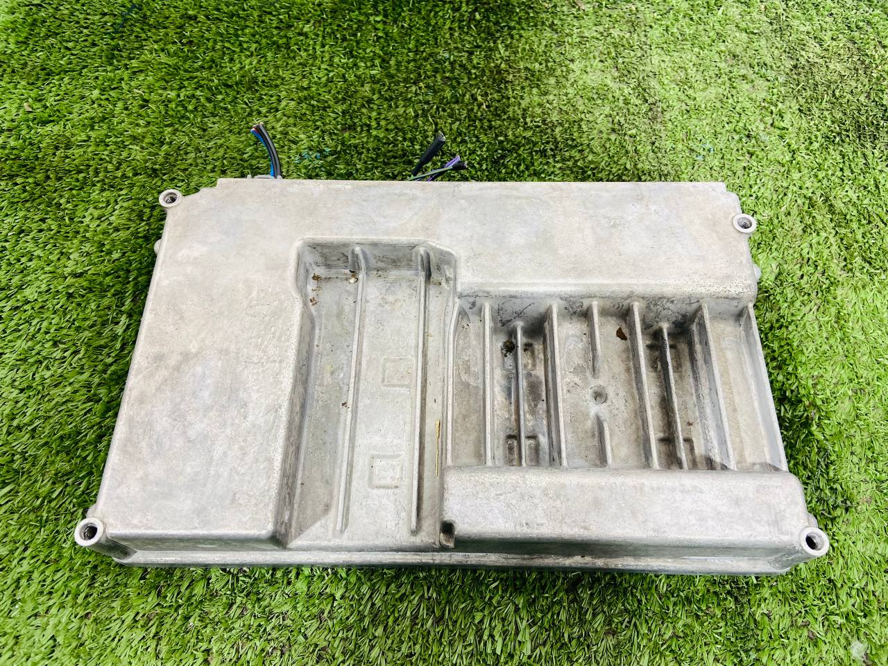 LR171445 AUDIO Amplifier 600 W Land Rover Discovery 5 L462 (2017-) Used cost € in stock 1 pcs.