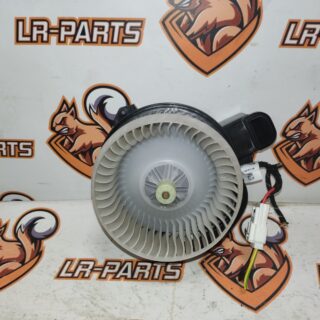 T2H8145 Used JAGUAR F-PACE RHD stove fan cost 100 € in stock 1 pcs.
