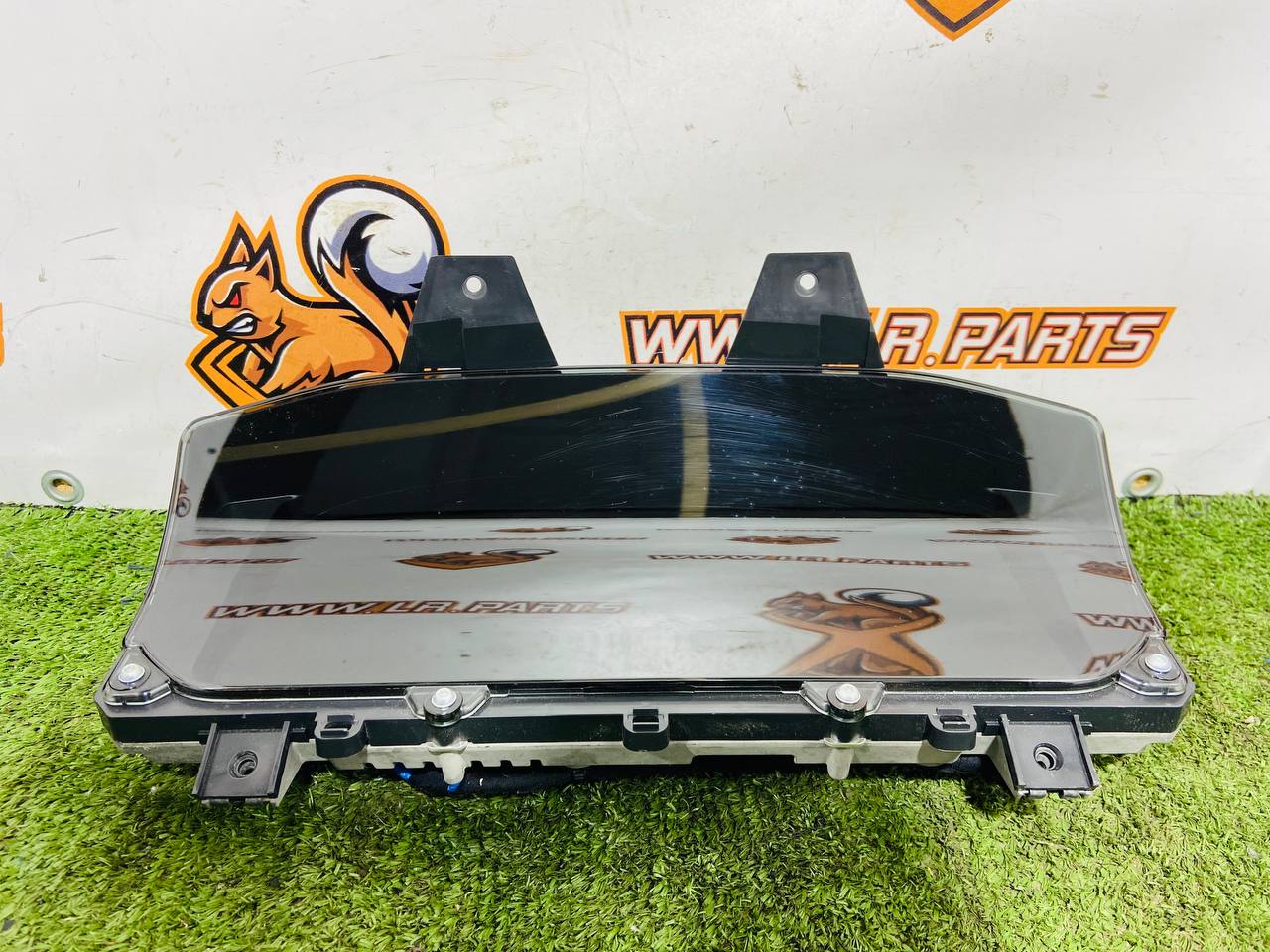 402123459 TFT Instrument Panel Range Rover Evoque New L551 (2019-) Used cost 850 € in stock 1 pcs.