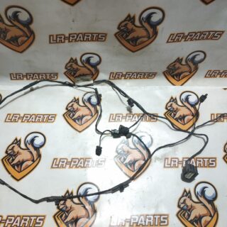 LR089642 Used Range Rover Sport L494 (2014-2022) bumper lane wiring cost 100 € in stock 1 pcs.