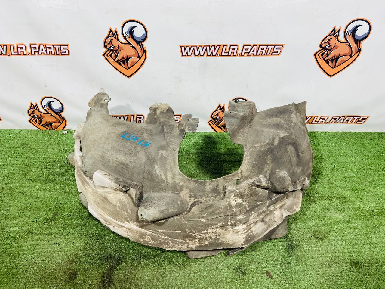 LR151477 Rear left fender Range Rover Sport L461 (2023-) Used cost 126 € in stock 3 pcs.