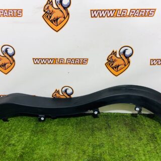 LR151576 Molding of the interior trim for the right rear door of Range Rover Sport L461 (2023-) used cost  € in stock 1 pcs.