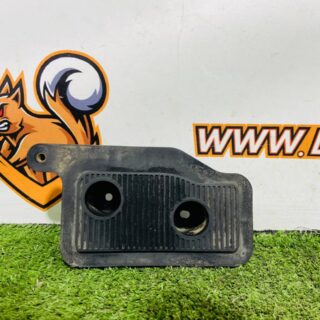 LR153567 Right jack stand for Range Rover Sport L461 (2023-) Used cost  € in stock 1 pcs.