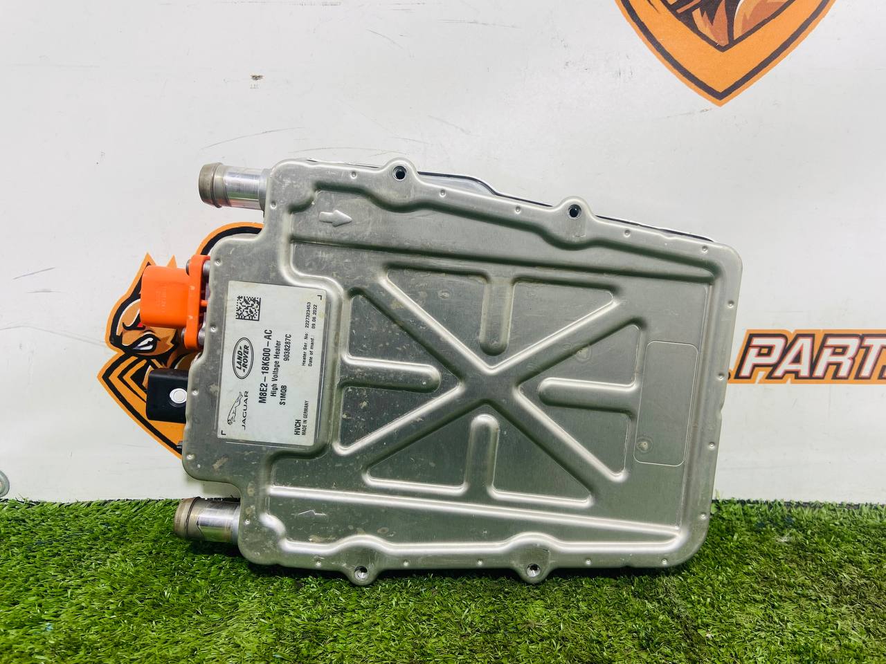 LR157040 Cooling system heater for Range Rover Sport L461 (2023-) Used cost € in stock 1 pcs.