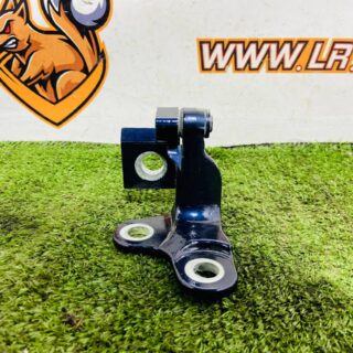 LR157513 Lower left rear door hinge Range Rover Sport L461 (2023-) Used cost € in stock 1 pcs.