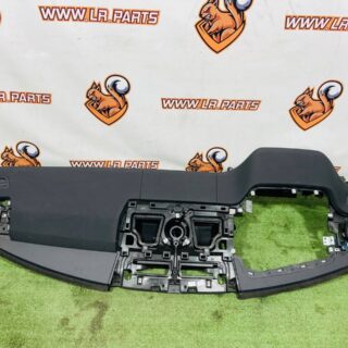 LR162093 Torpedo LHD Range Rover Sport L461 (2023-) Used cost  € in stock 1 pcs.