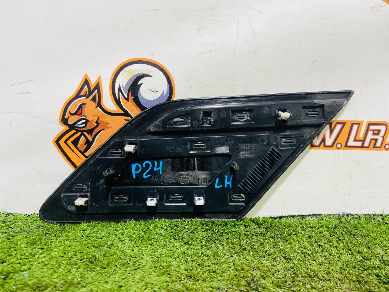 LR169083 Right Hood Deflector Range Rover Sport L461 (2023-) Used cost 120 € in stock 3 pcs.