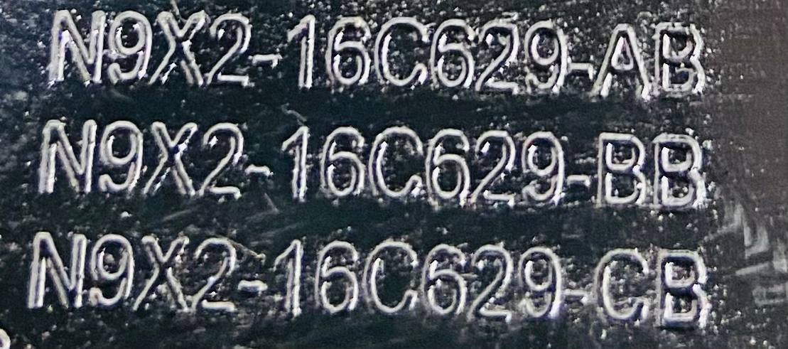 LR169086 Left Hood Deflector Range Rover Sport L461 (2023-) Used cost € in stock 2 pcs.