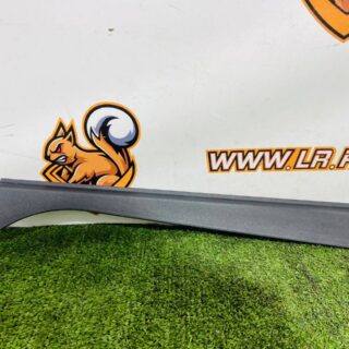 LR169783 Finishing element of the rear left door Range Rover Sport L461 (2023-) Used cost  € in stock 1 pcs.