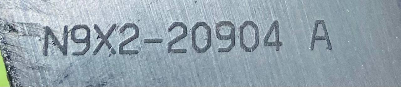 LR169784 Molding of the window frame #front right# door Range Rover Sport L461 (2023-) Used cost € in stock 1 pcs.