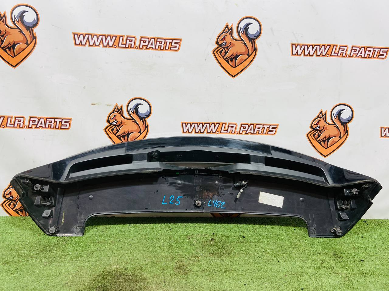 LR173164 Spoiler Land Rover Discovery 5 L462 (2017-) used - Image 23