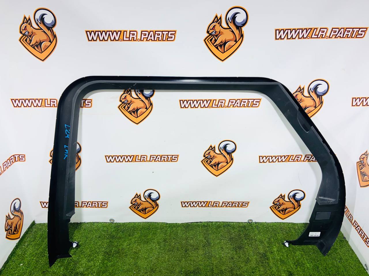 LR178757 Molding window frame #rear left# door Range Rover Sport L461 (2023-) Used cost € in stock 1 pcs.