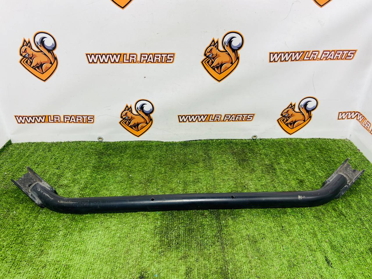 LR181124 Rear floor strut Range Rover Sport L461 (2023-) Used cost € in stock 2 pcs.