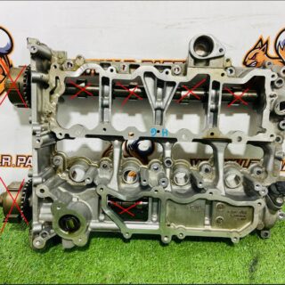 LR110346 Valve cover 2.0 i RANGE ROVER VELAR (L560) Used cost 100 € in stock 1 pcs.