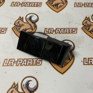 LR137455 Front fender molding right RANGE ROVER EVOQUE NEW (L551) 2019- Used cost 30 € in stock 1 pcs.