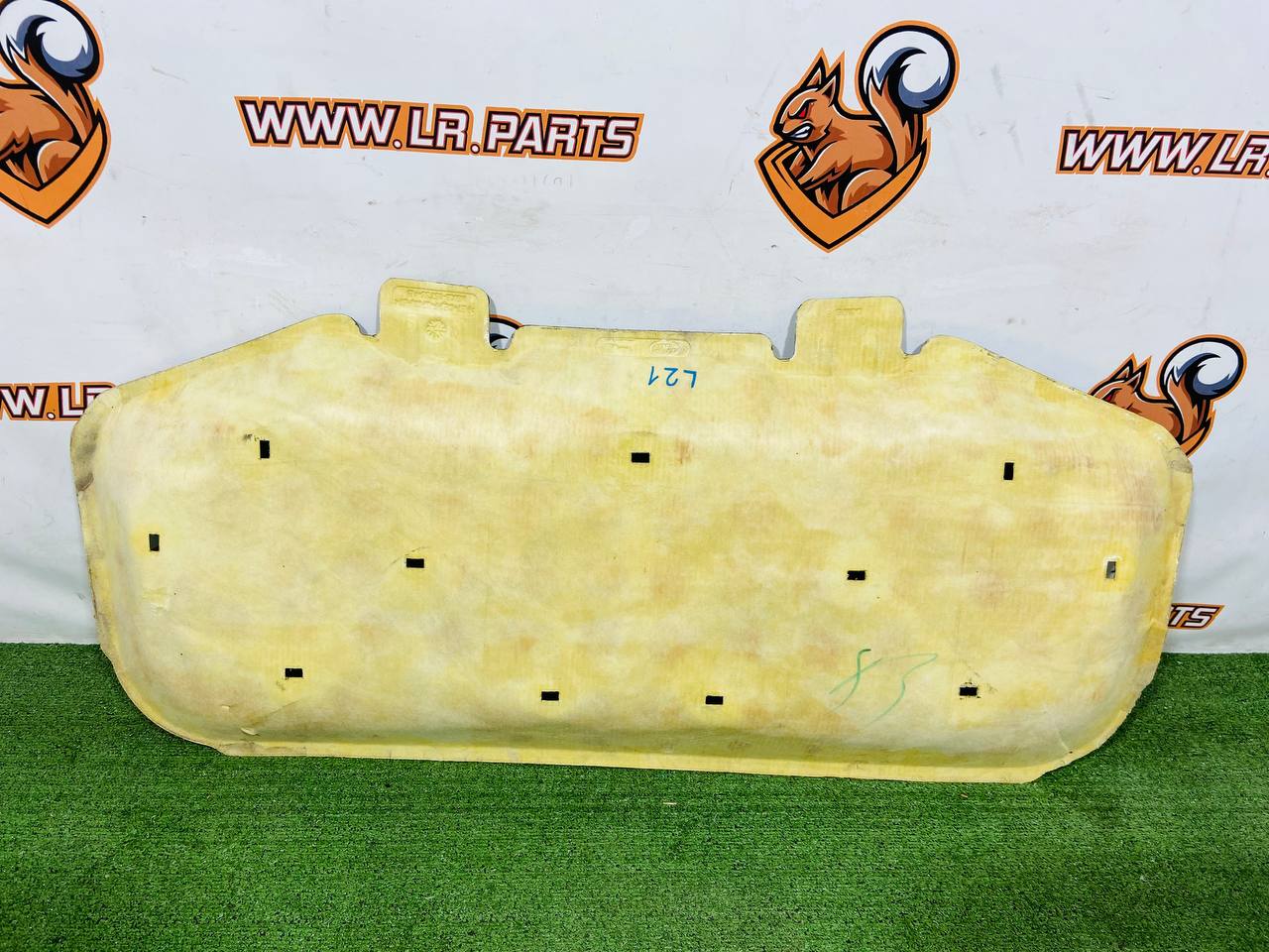 LR169144 Hood Noise Insulation for Range Rover Sport L461 (2023-) Used cost € in stock 2 pcs.