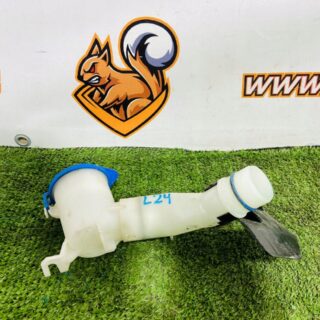 LR175564 Neck of the washer reservoir for Range Rover L460 (2023-) Used cost  € in stock 2 pcs.