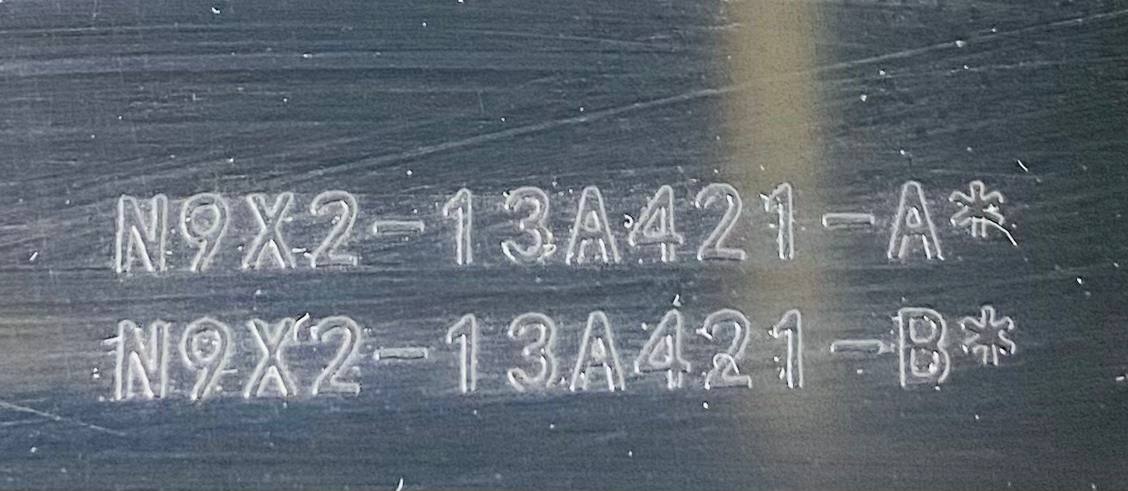 LR183058 Left rear tail light in the trunk lid for Range Rover Sport L461 (2023-) Used cost 300 € in stock 3 pcs.