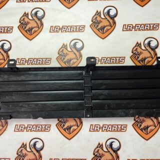 523123486 Ventilation Deflector Blinds upper Land Rover Discovery Sport L550 (2015-) cost 135 € in stock 1 pcs.