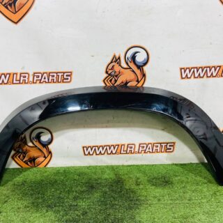 704123488 Front Left Wing Molding Land Rover New Defender L663 (2020-) Used cost  € in stock 1 pcs.