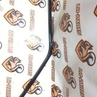 LR034038 Front right upper door molding Range Rover L405 (2013-2021) Used cost 50 € in stock 1 pcs.