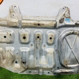 LR129022 Rear automatic transmission protection for Land Rover New Defender L663 (2020-) Used cost  € in stock 1 pcs.
