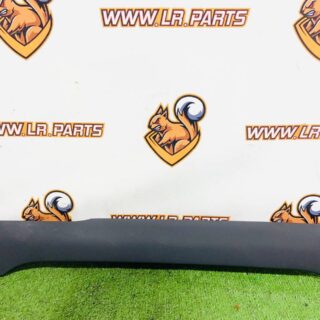 LR130848 Left rear door trim panel for Land Rover New Defender L663 (2020-) Used"" cost  € in stock 1 pcs.