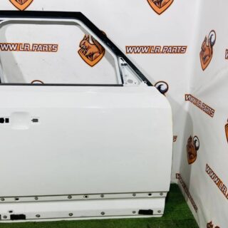 LR131295 Front Right Door Land Rover New Defender L663 (2020-) Used cost  € in stock 1 pcs.