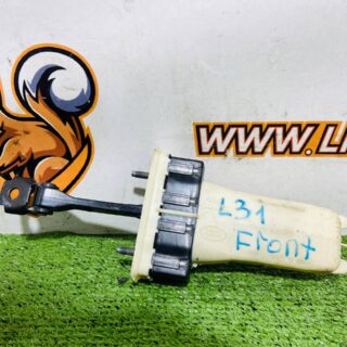 LR131659 Left/right rear door limiter + front Land Rover New Defender L663 (2020-) Second-hand cost  € in stock 4 pcs.