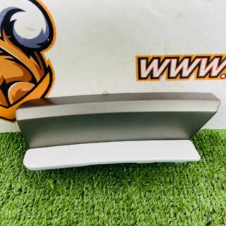 LR132633 Right bumper cover Land Rover New Defender L663 (2020-) used cost  € in stock 1 pcs.