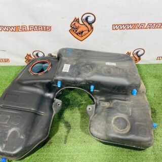 LR136781 Fuel Tank Land Rover New Defender L663 (2020-) Used cost  € in stock 1 pcs.