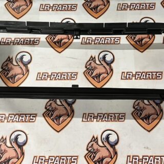 LR139126 Ventilation deflector lower blind Range Rover Evoque New L551 cost 102 € in stock 1 pcs.